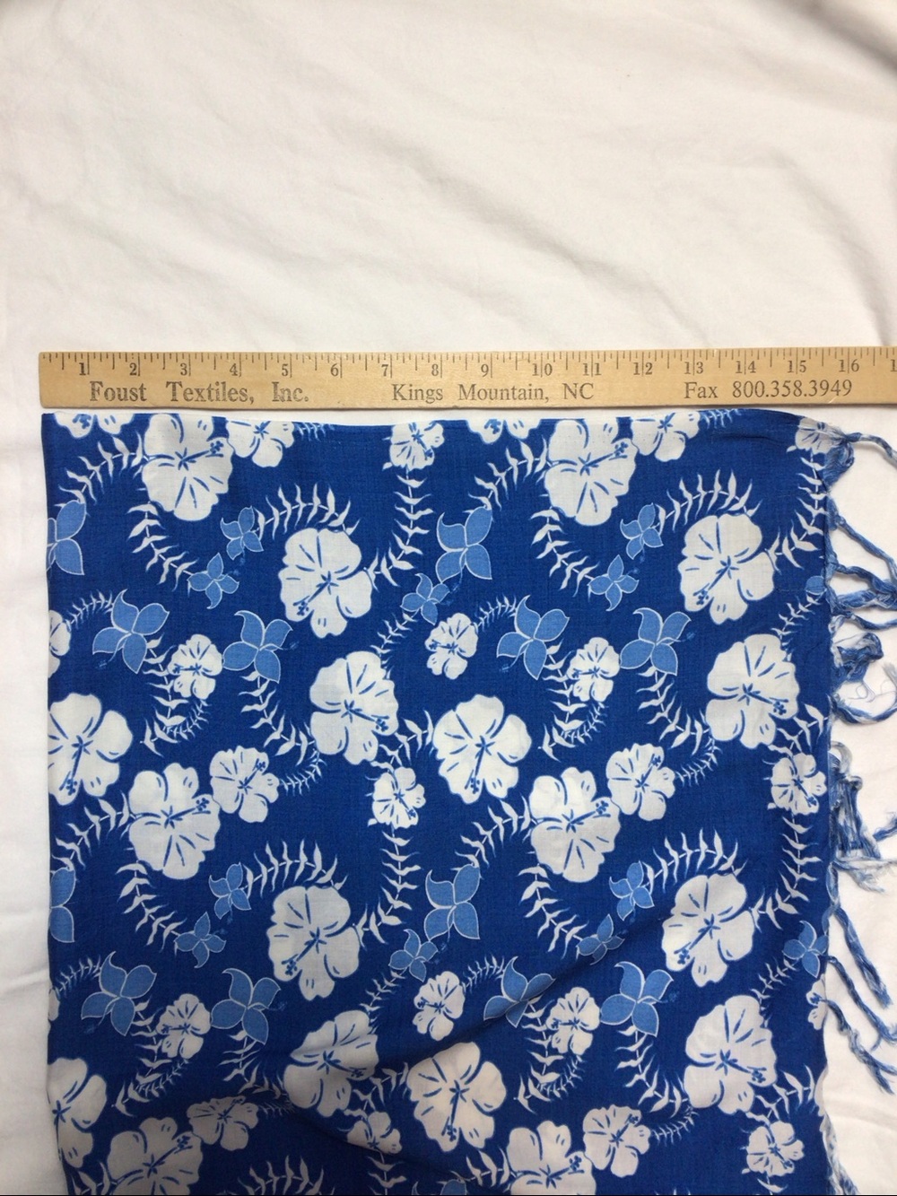 🌺 Blue Sky Sarong Blue and White Hawaiian Print Self Tie Wrap Skirt Sz.S - Picture 6 of 10